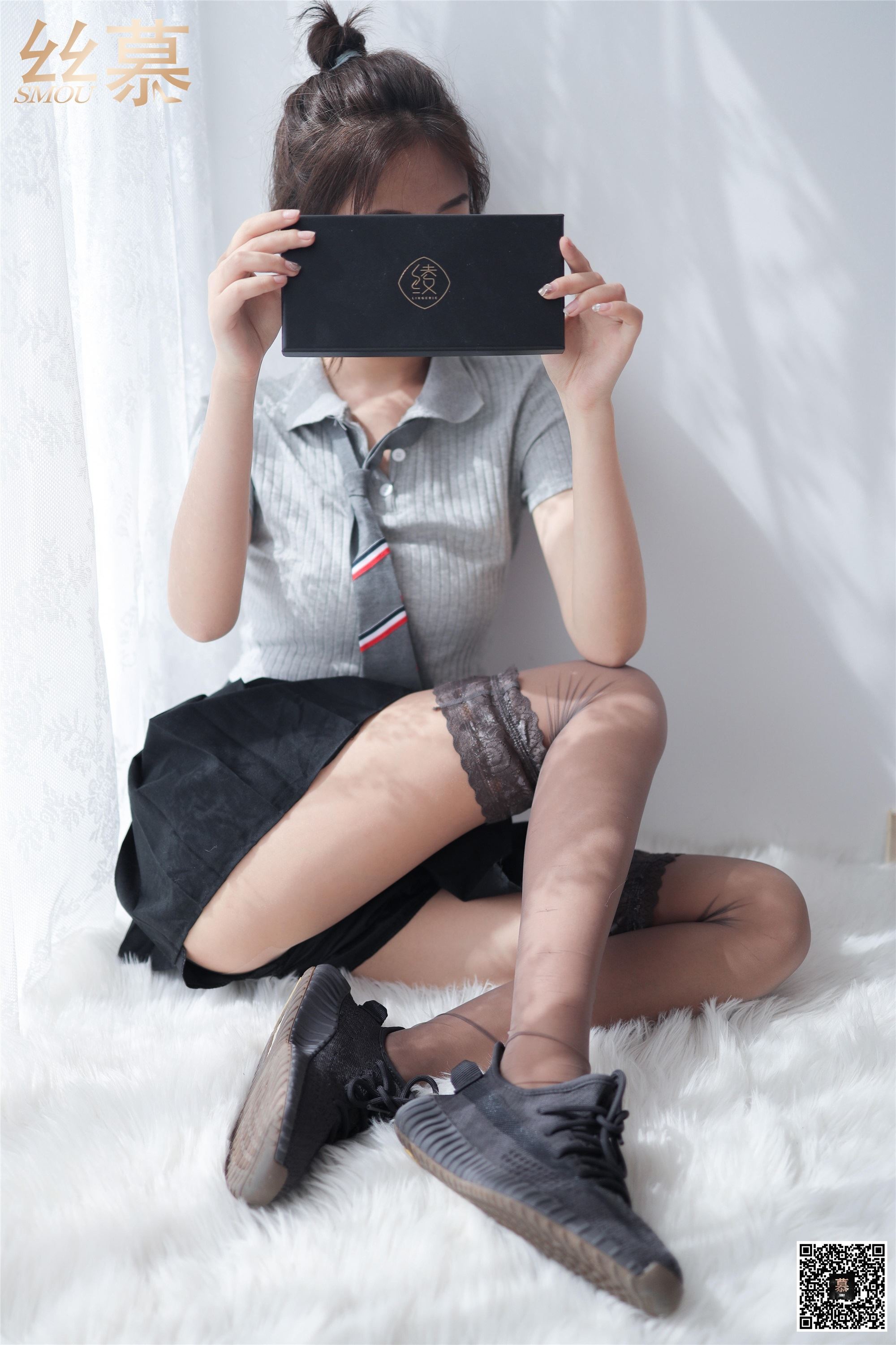 丝慕写真 特写集 TX041《缠在腿上的双丝诱惑-米朵》